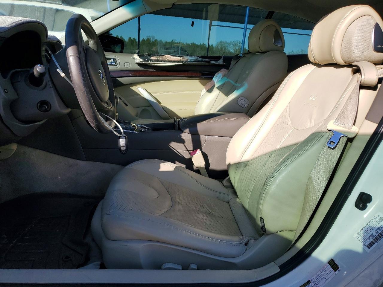 2011 Infiniti G37 Base