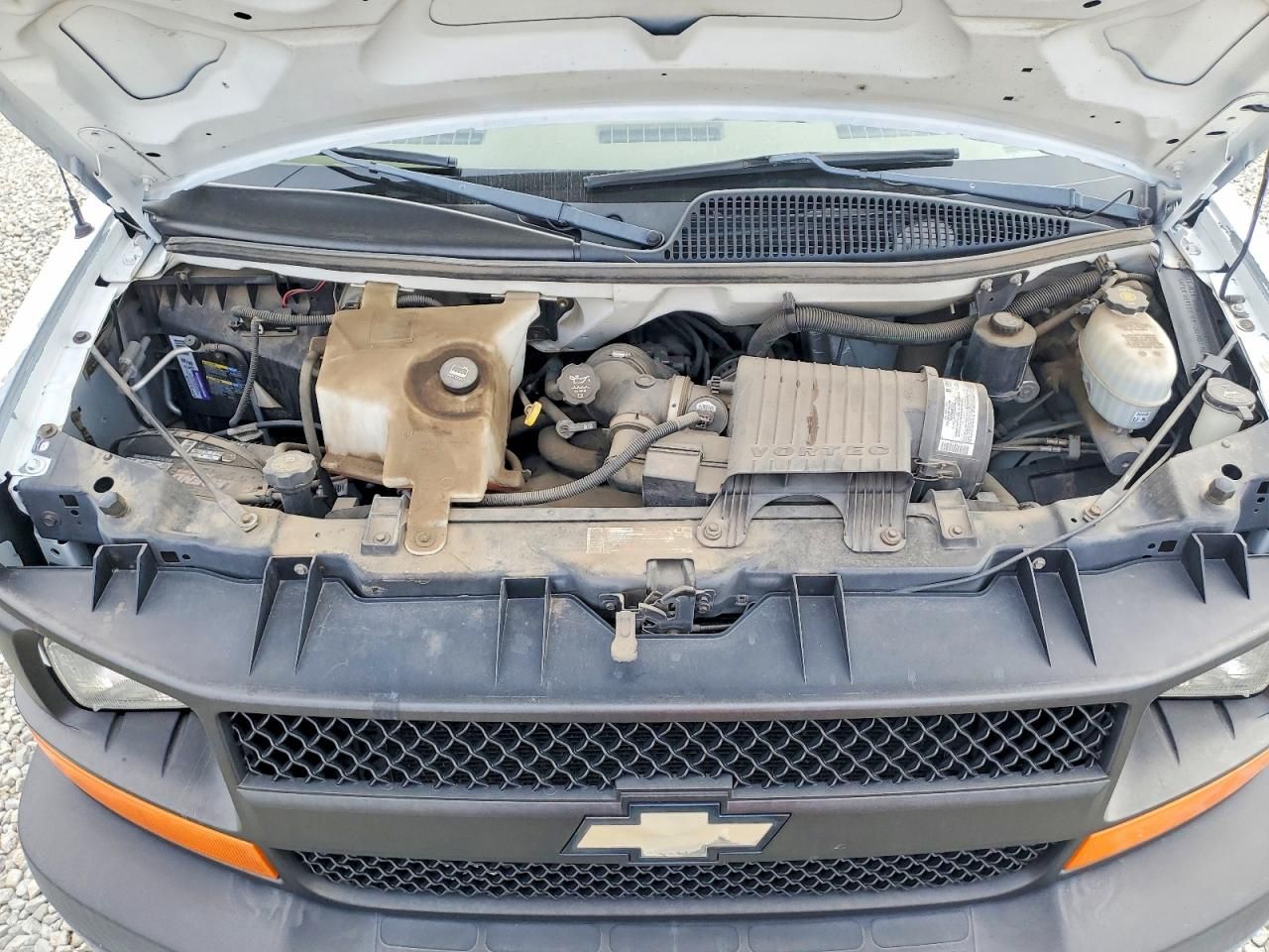 2005 Chevrolet Express 2500 Delivery Van