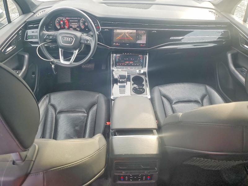 2021 Audi Q7 Premium Plus