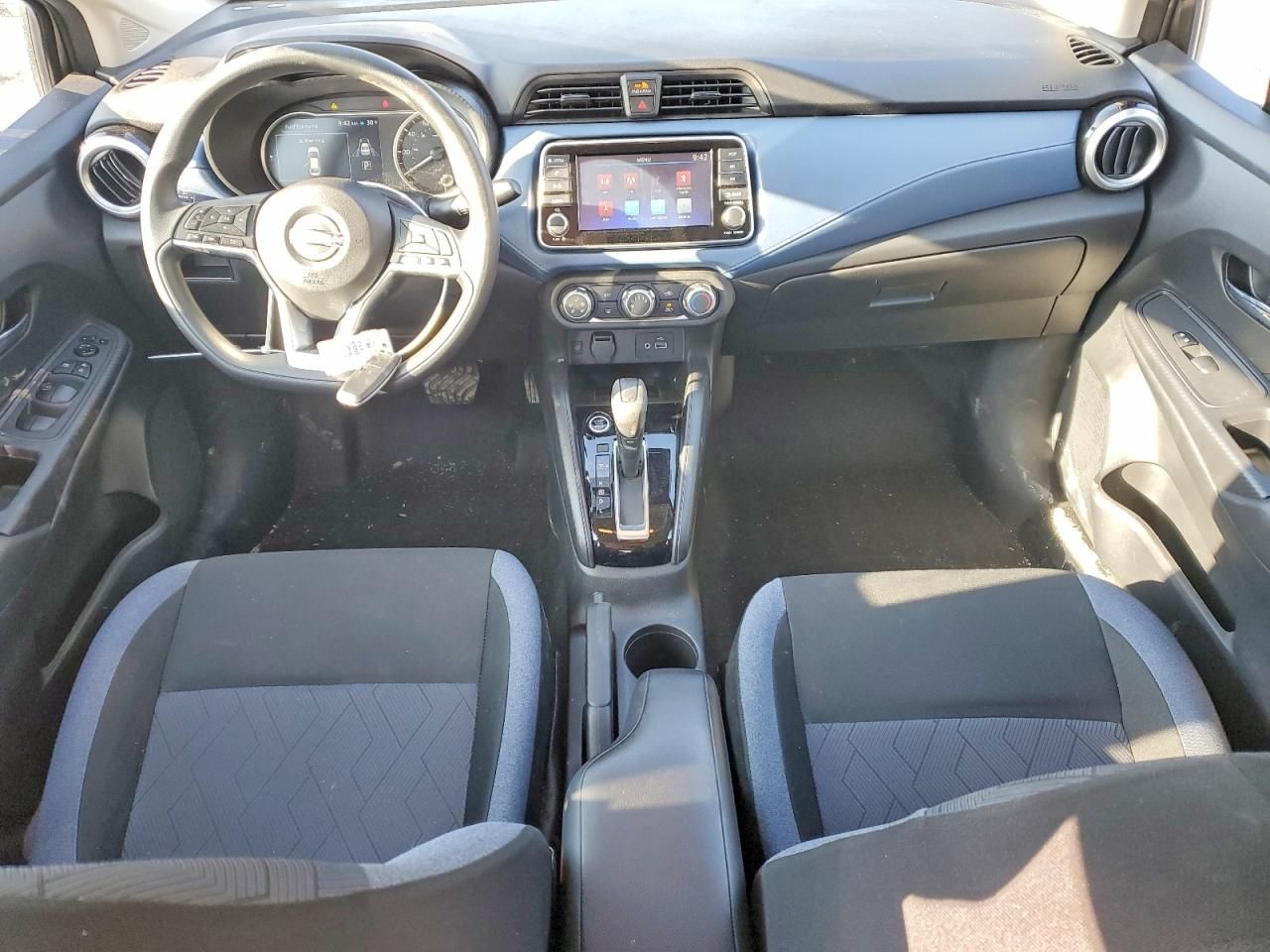 2024 Nissan Versa sv