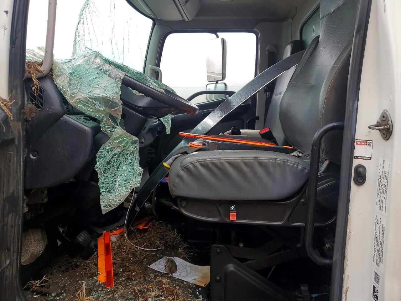 2018 Hino 338 Refrigerated BOX Truck