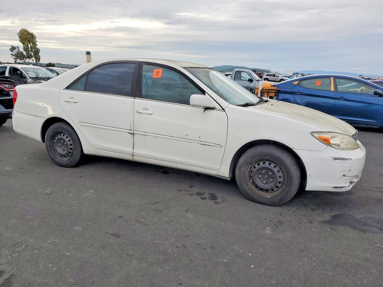 2004 Toyota Camry le
