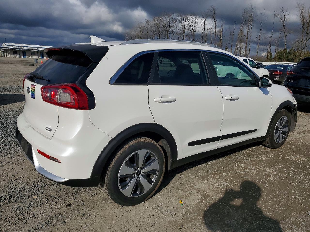 2019 KIA Niro lx