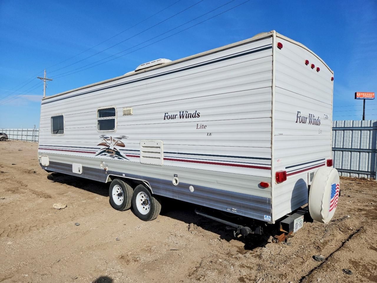 2005 Dutchmen Four Winds Camper