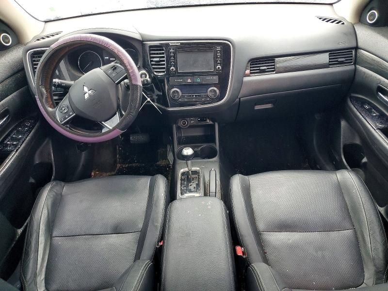 2016 Mitsubishi Outlander se