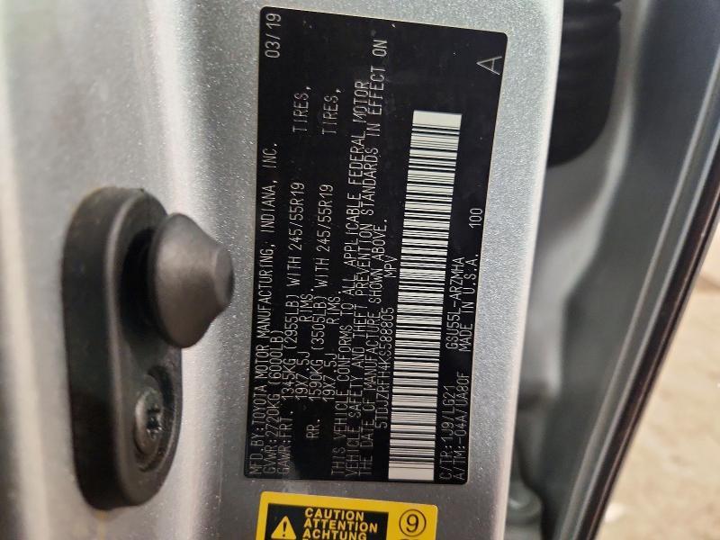 2019 Toyota Highlander se