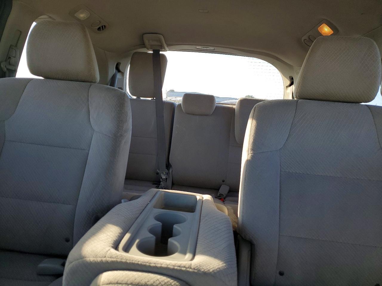2016 Honda Odyssey se