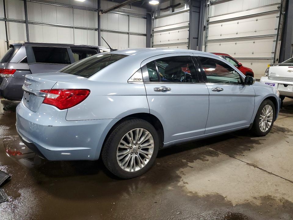 2012 Chrysler 200 Limited
