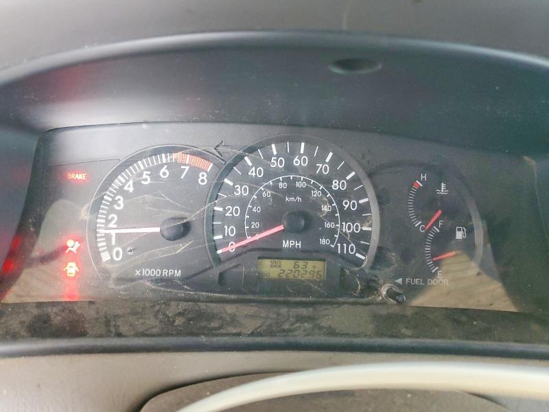 2004 Toyota Corolla ce