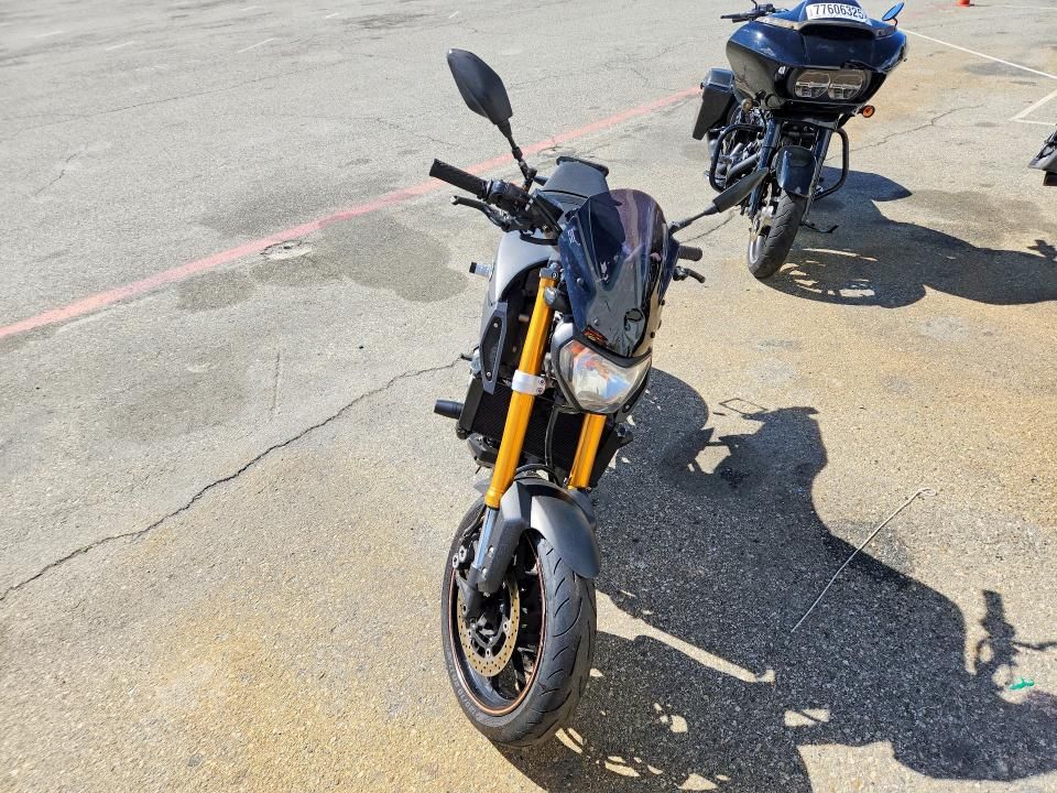 2014 Yamaha FZ09 C