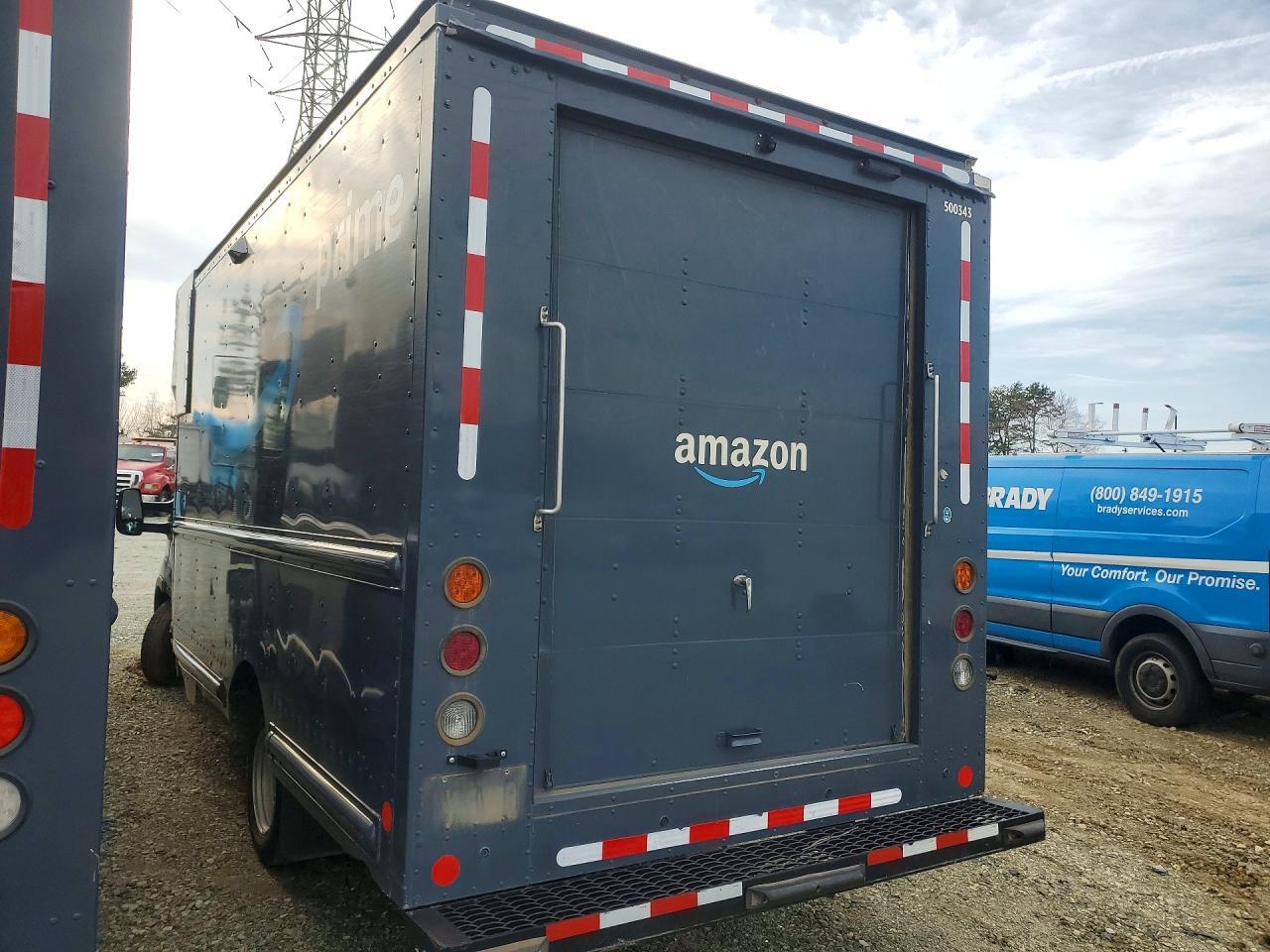 2021 Ford Transit Delivery Truck