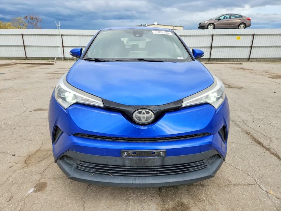 2019 Toyota C-hr xle