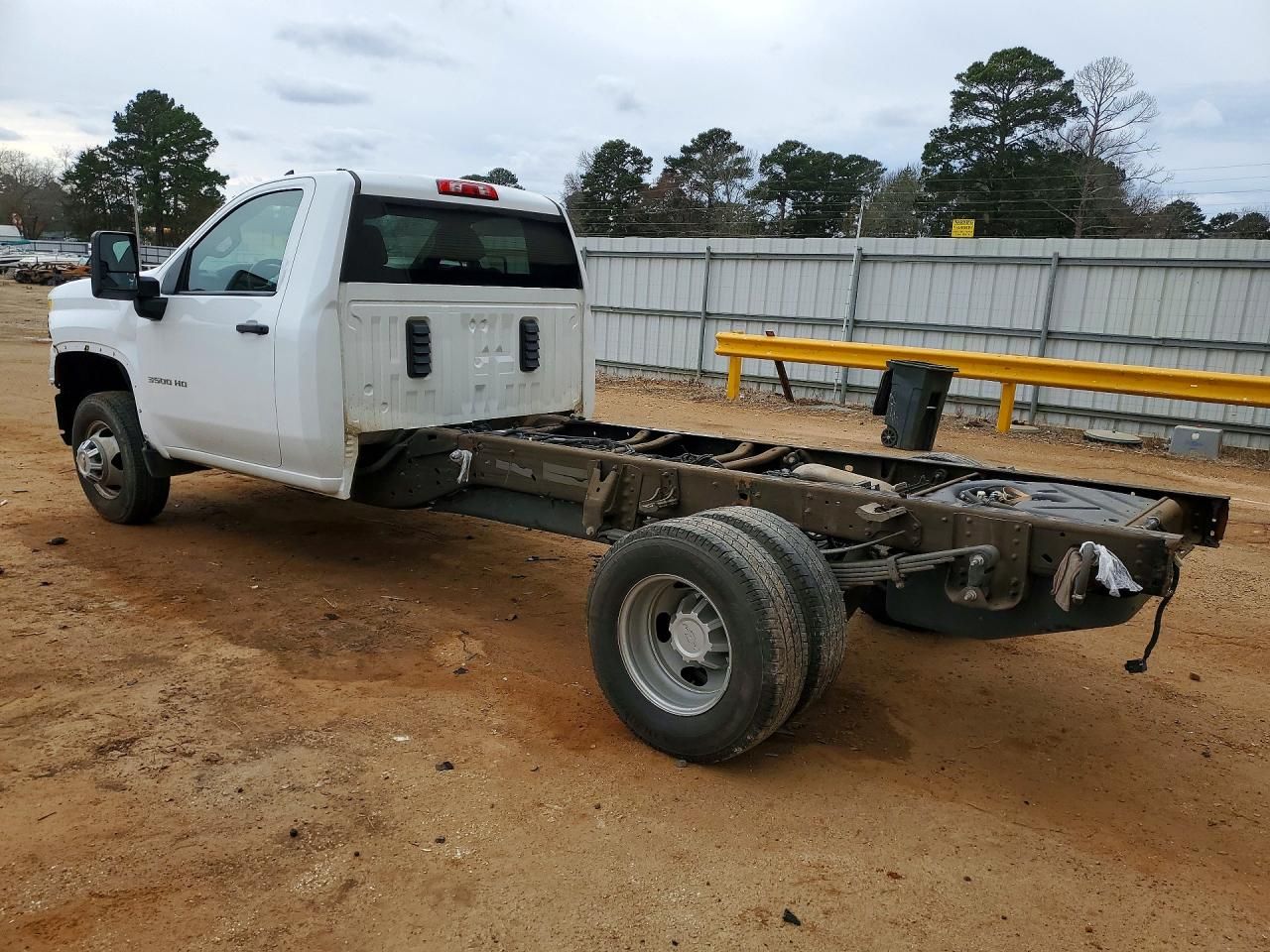 2024 Chevrolet Silverado HD Truck Cab AND Chassis