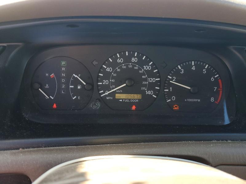 2000 Toyota Camry le
