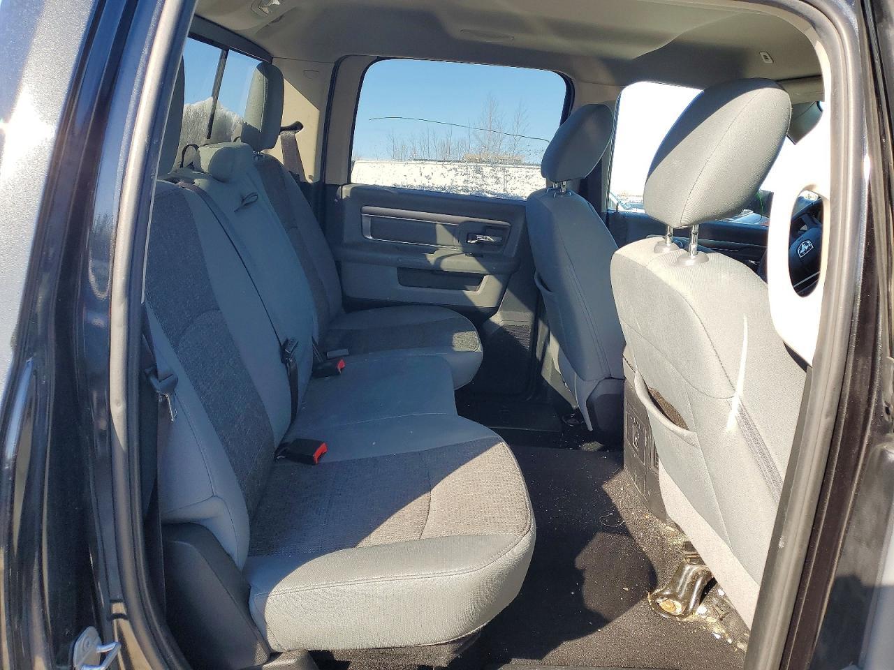 2018 Dodge Ram 1500 slt
