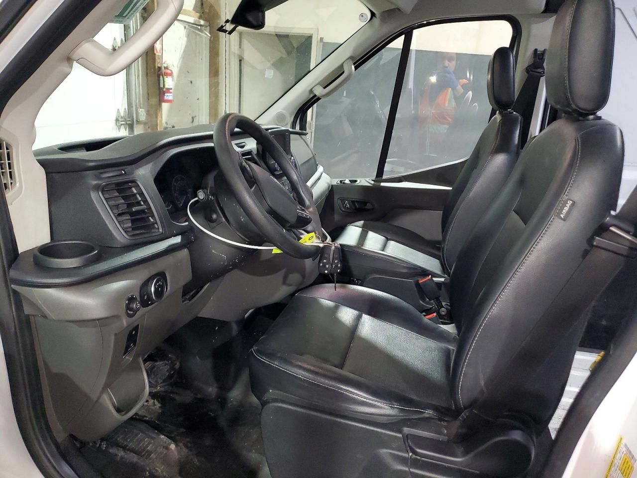 2025 Ford Transit T-250