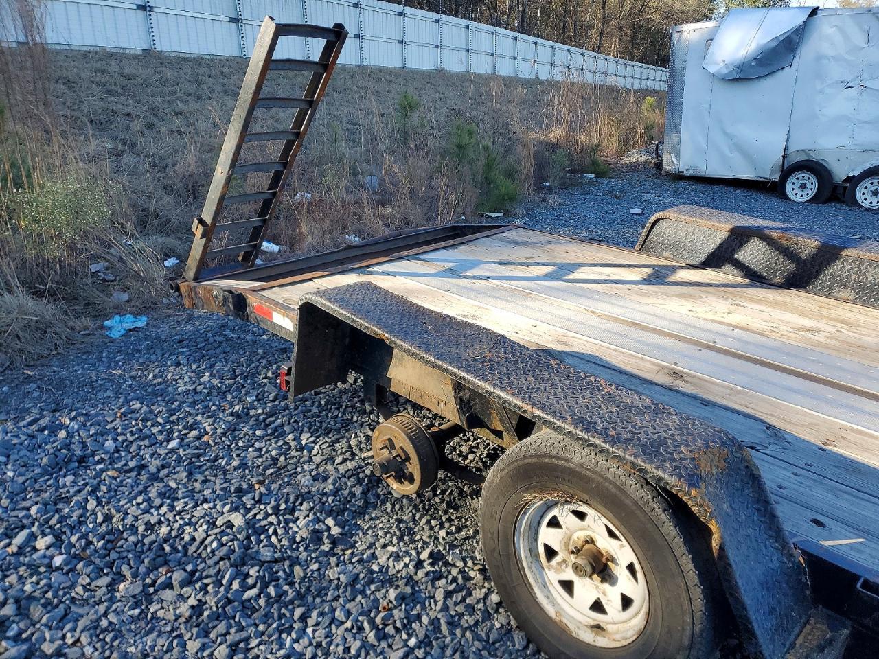 2006 Down To Earth Equipment Trailer
