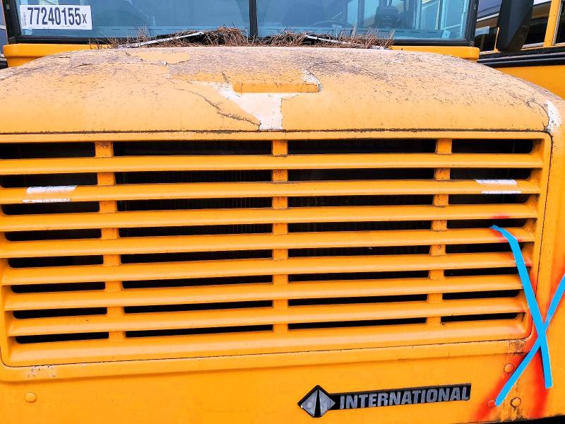 2000 International 3000 3800-school bus
