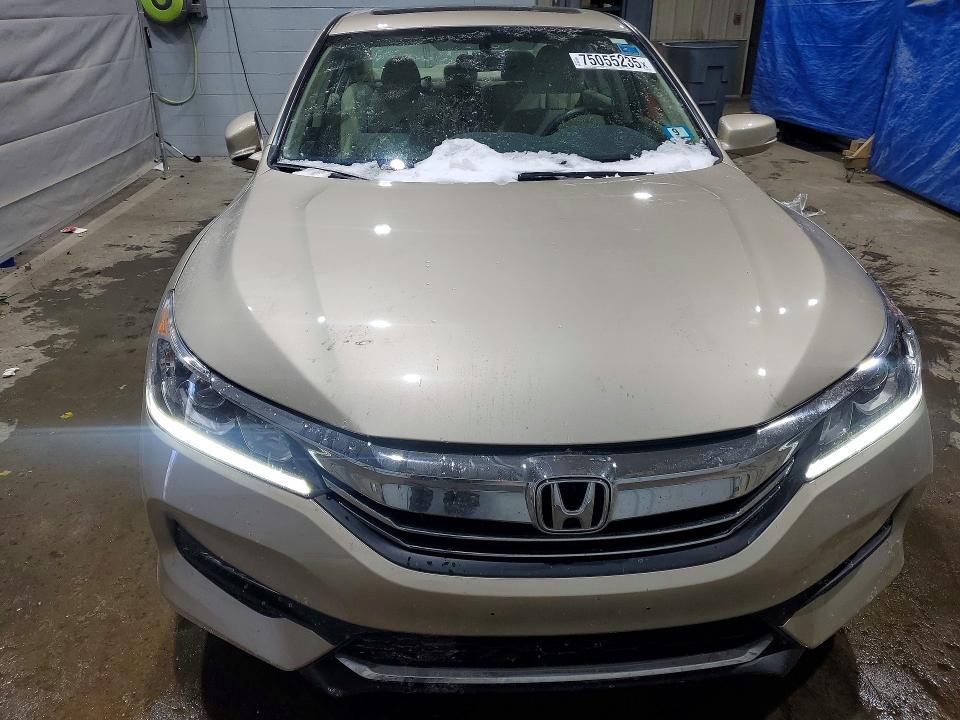 2017 Honda Accord ex