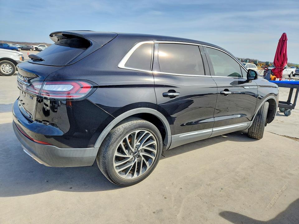 2019 Lincoln Nautilus Reserve