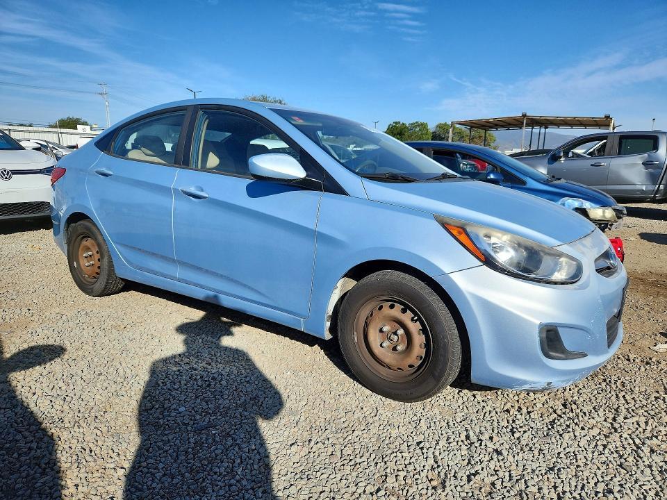 2013 Hyundai Accent gls