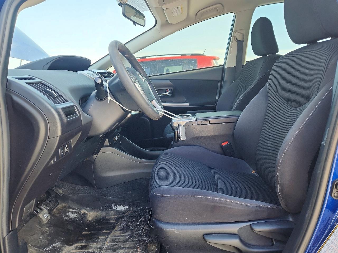 2015 Toyota Prius v
