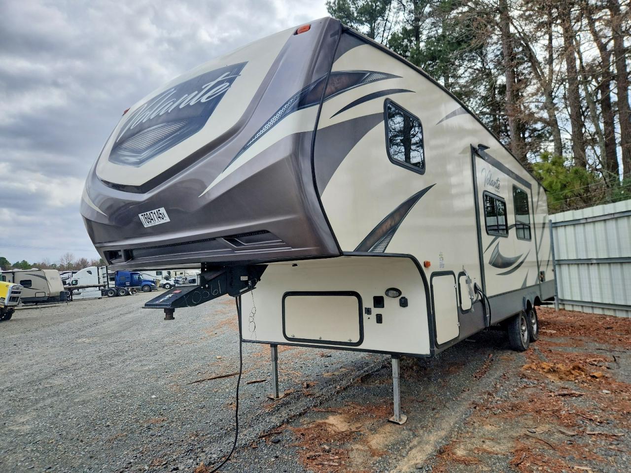 2018 Keystone 2018 Dutchman Volante