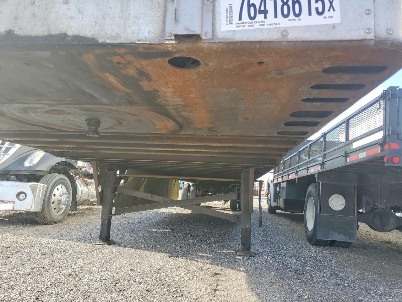 2021 Utility VS2DX DRY Van Trailer