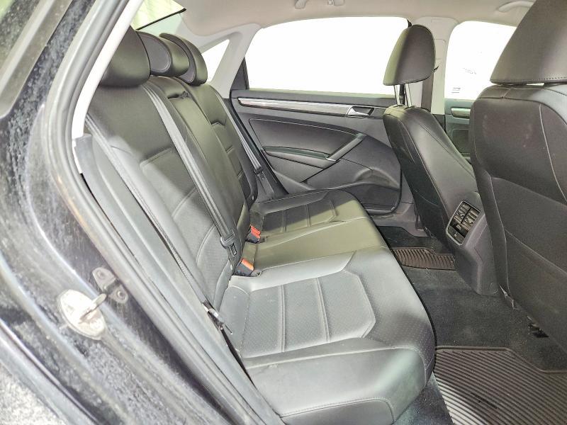 2018 Volkswagen Passat se
