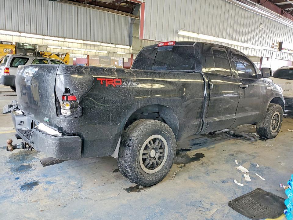2010 Toyota Tundra Double cab SR5