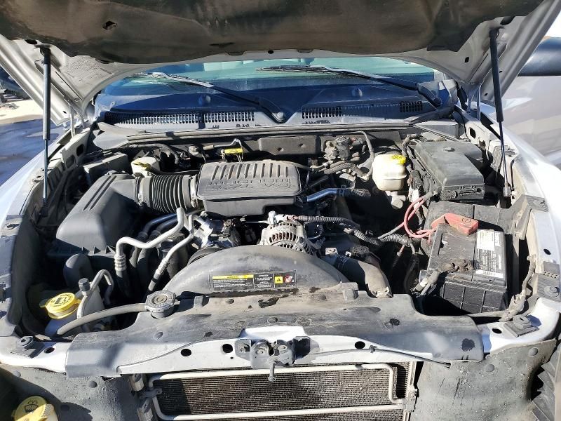 2005 Dodge Dakota st