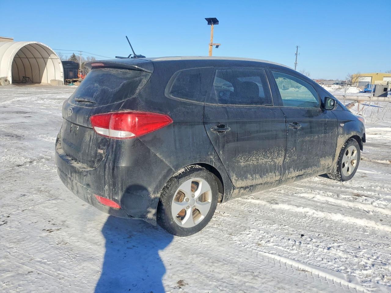 2015 KIA Rondo