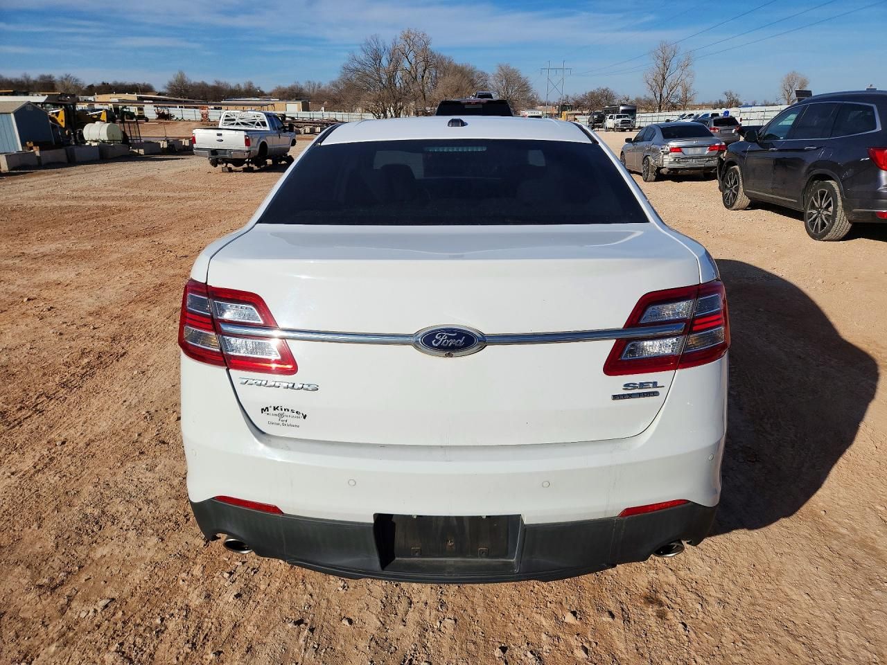 2017 Ford Taurus sel