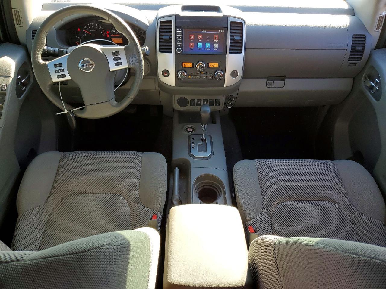 2020 Nissan Frontier SV