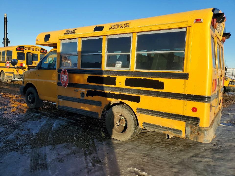 2010 Chev 2010 Thomas Minotour G3500