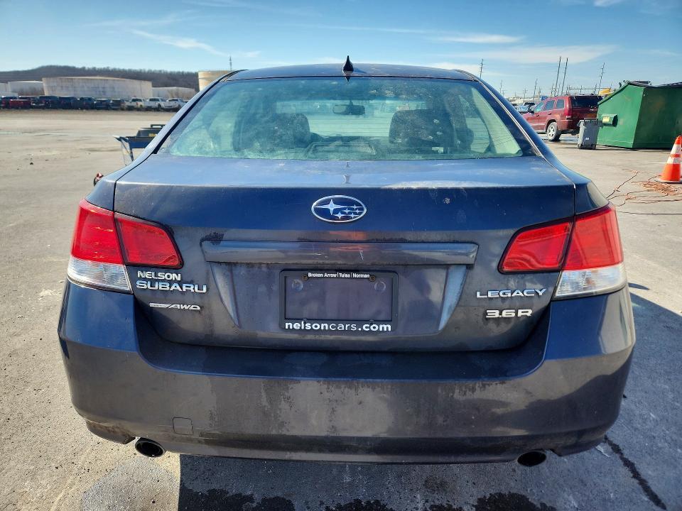 2011 Subaru Legacy 3.6r Limited