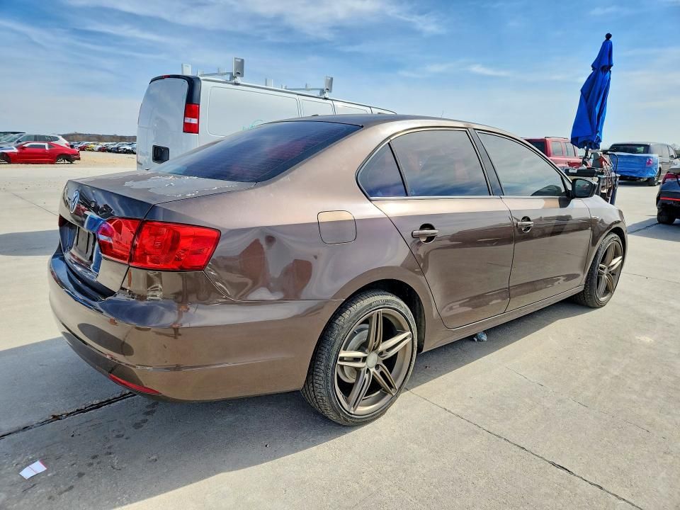 2011 Volkswagen Jetta Base