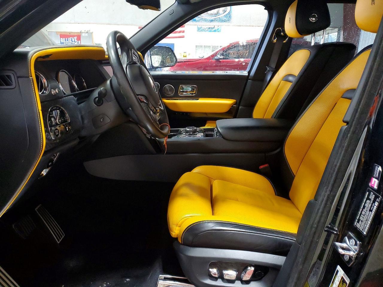 2020 Rolls-Royce Cullinan Black Badge