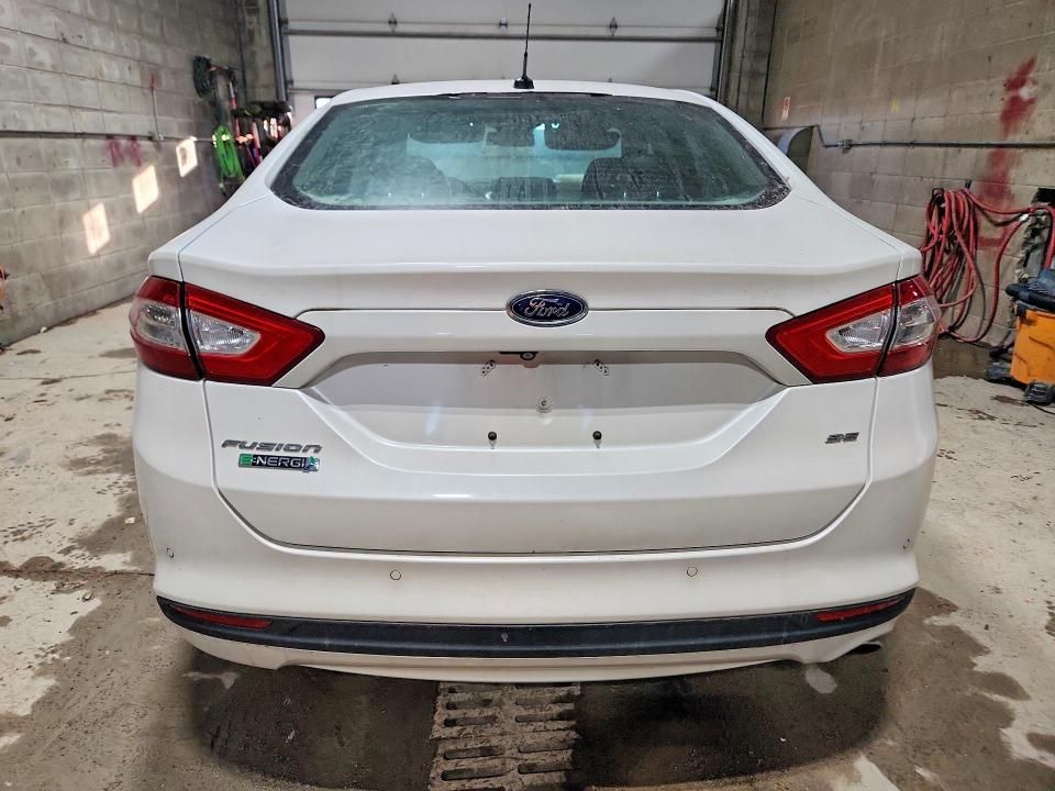 2016 Ford Fusion se Phev