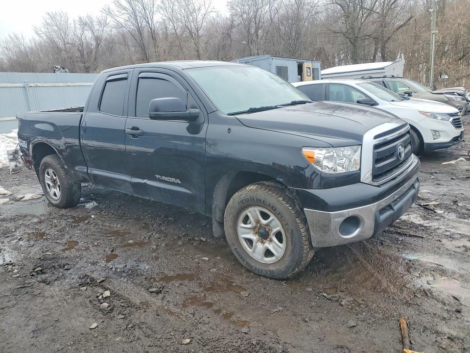 2012 Toyota Tundra Double cab SR5
