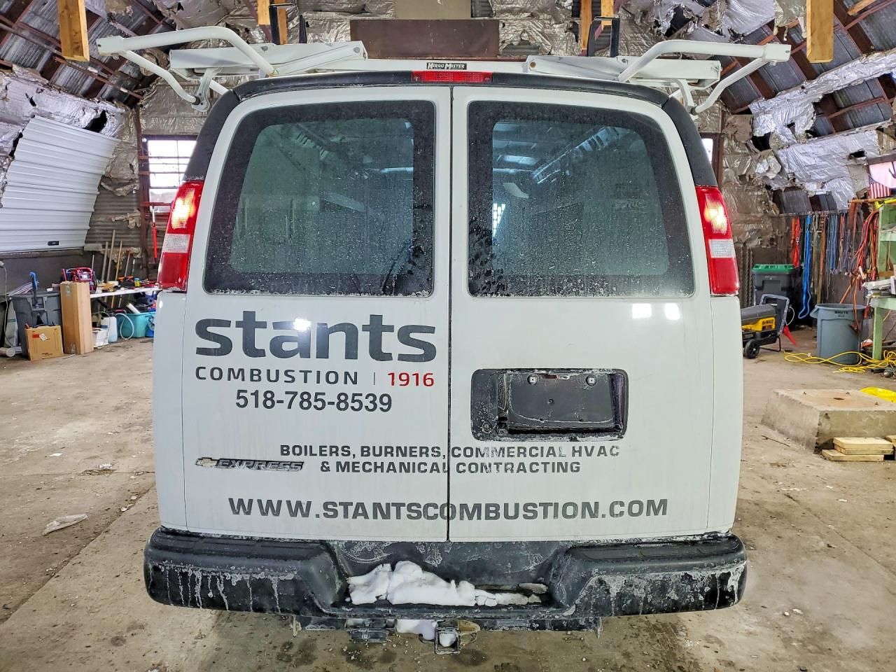 2022 Chevrolet Express G2500