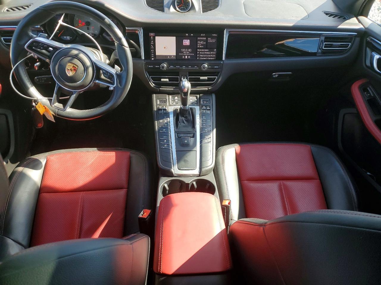 2021 Porsche Macan s