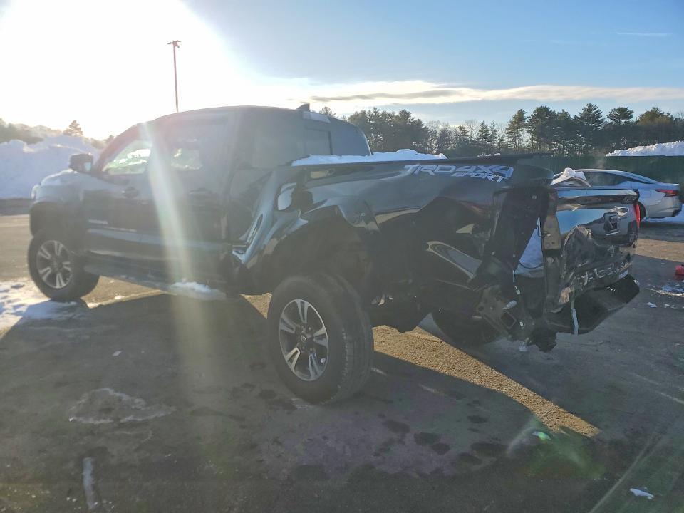 2017 Toyota Tacoma trd Sport