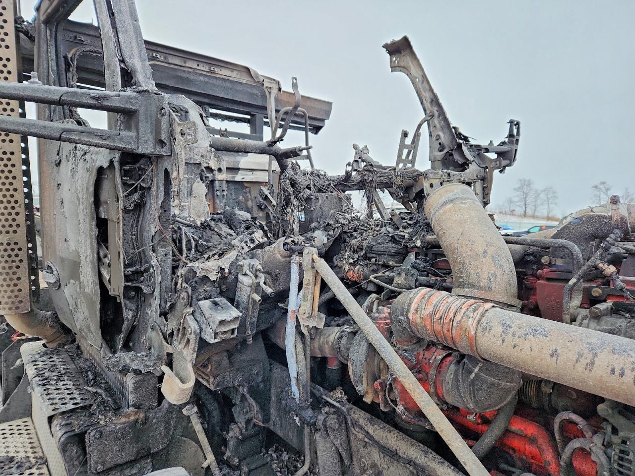 2020 Kenworth Construction T880