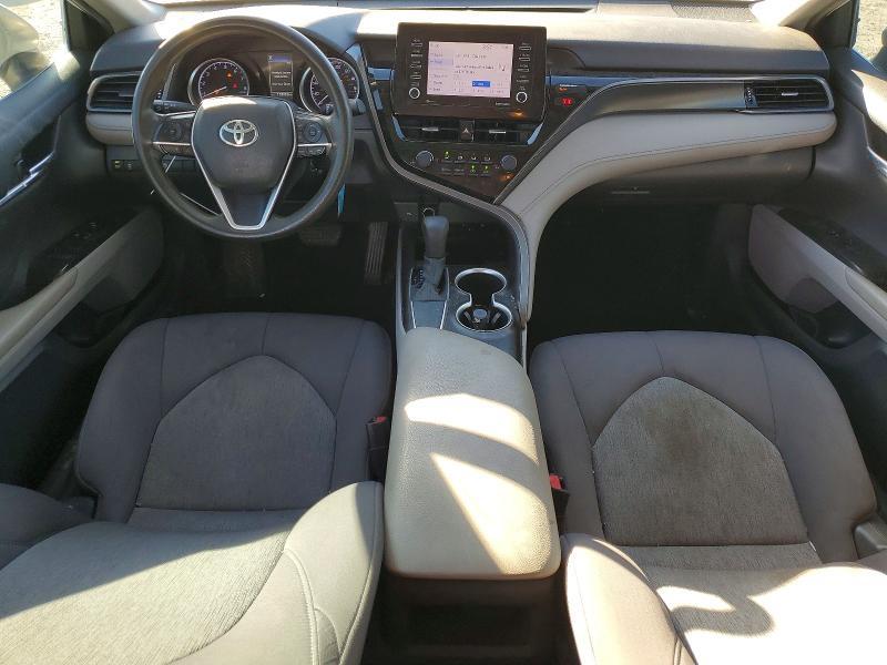 2021 Toyota Camry le