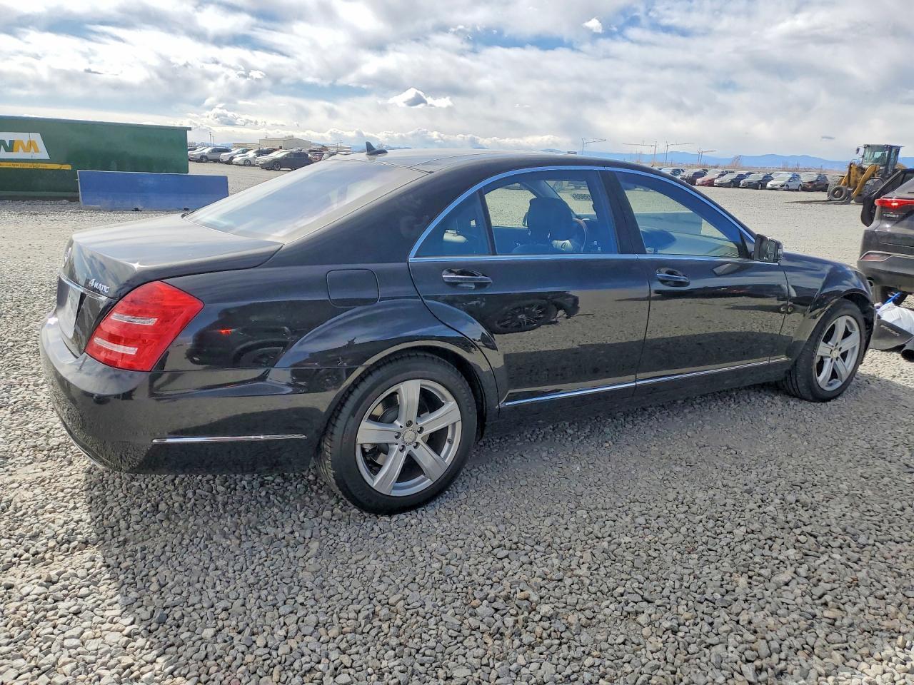 2011 Mercedes-Benz S 550 4matic