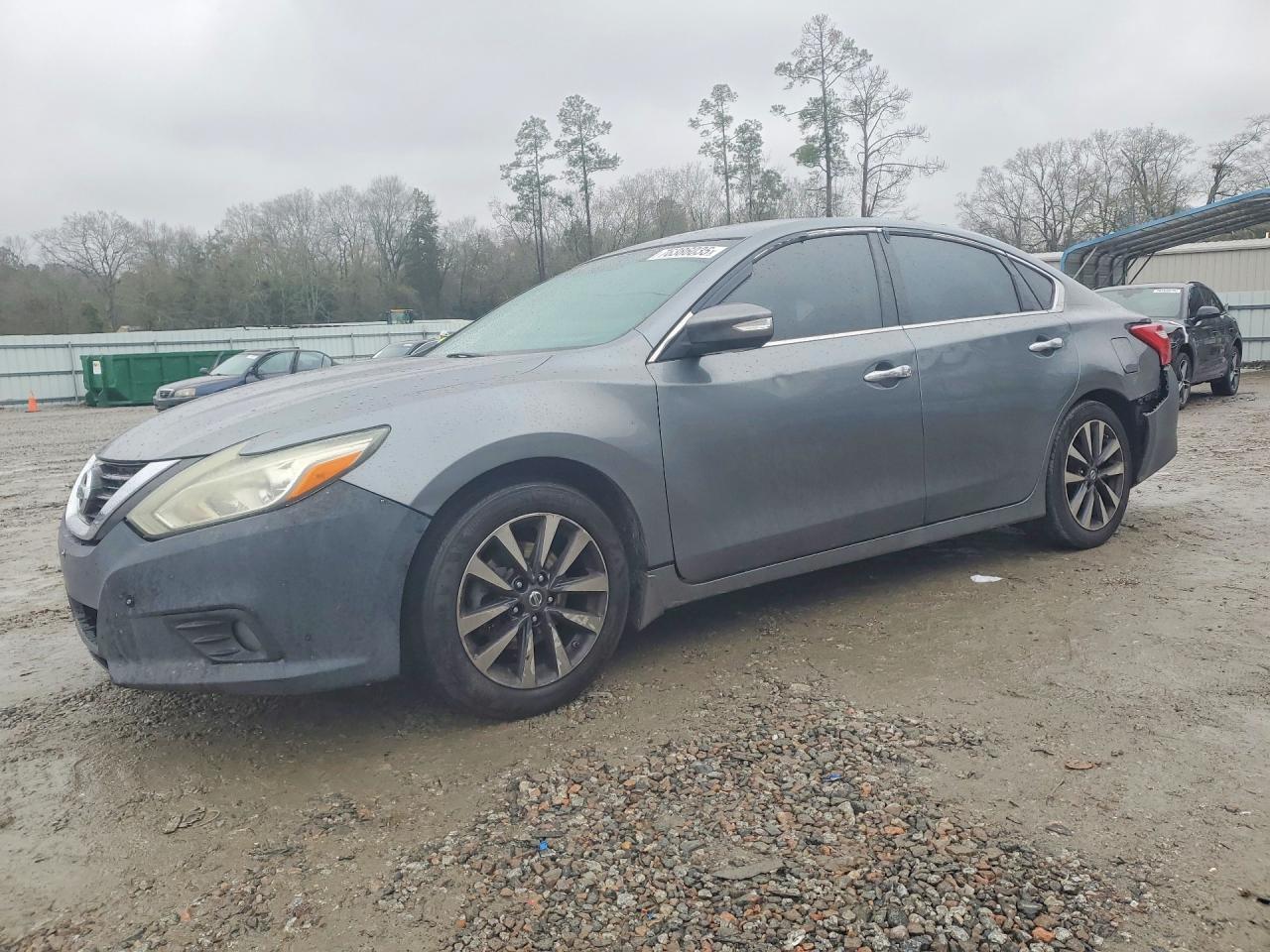 2016 Niss Altima 2.5