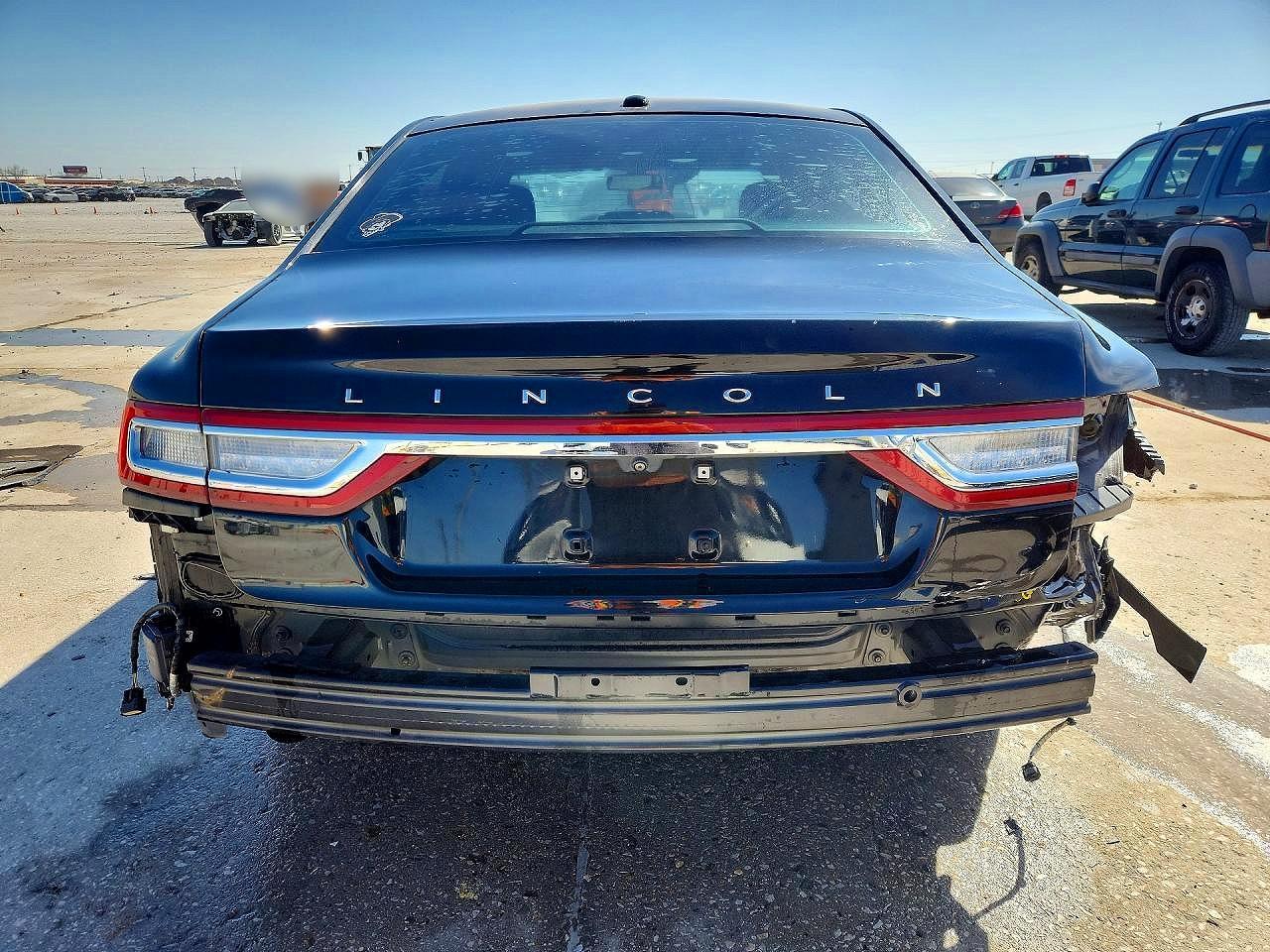 2017 Lincoln Continental Reserve