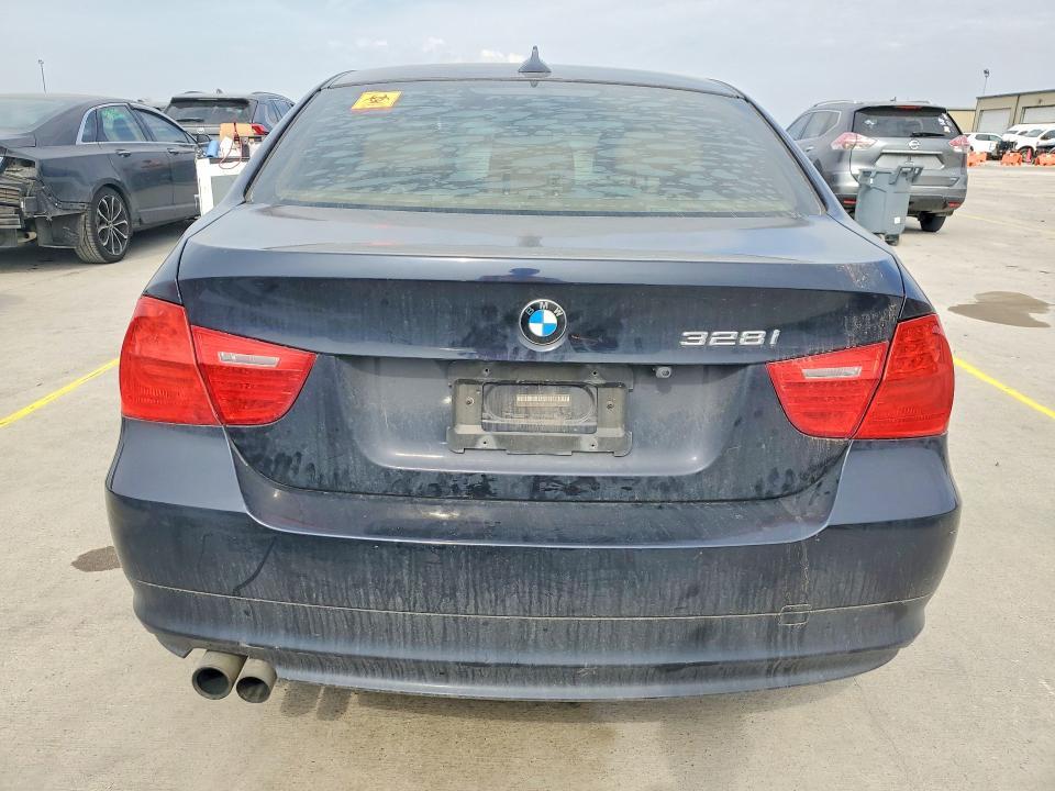 2009 BMW 328 i