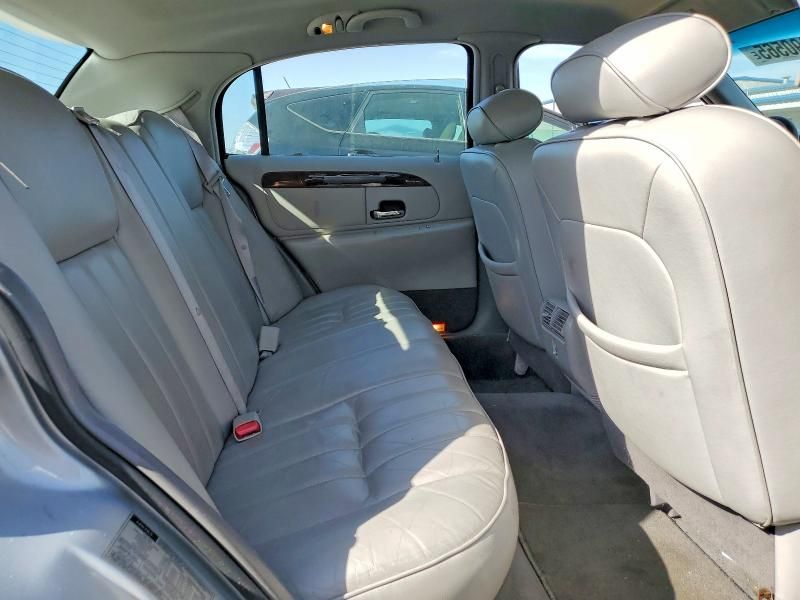 1998 Lincoln Town car Executive